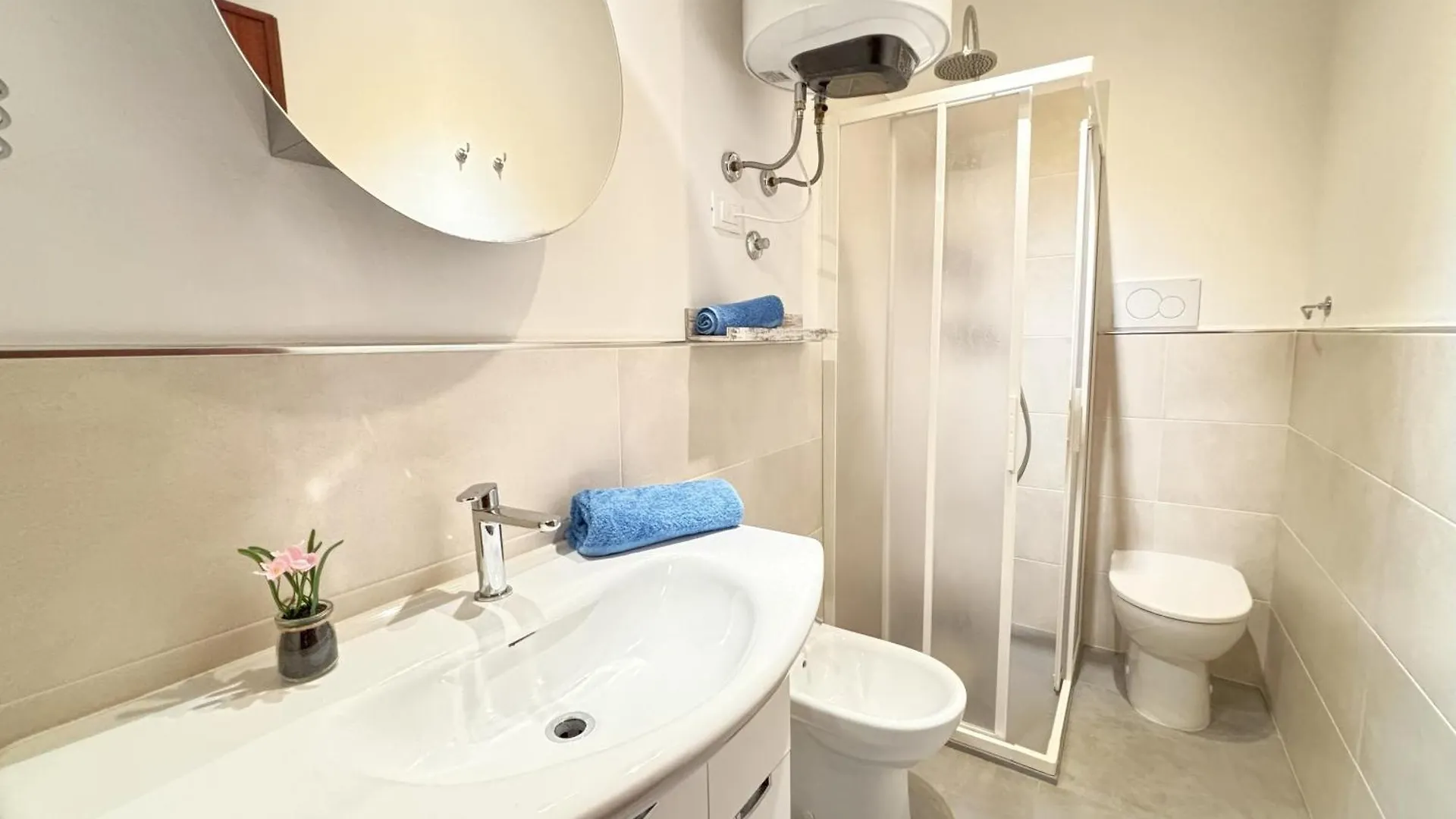 Condominio Lira بيبيوني