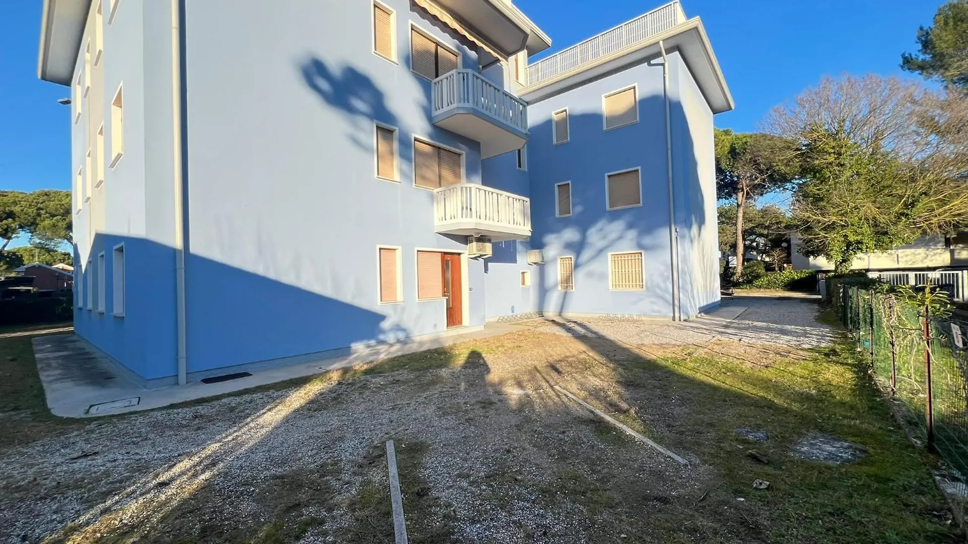 Condominio Lira Μπιμπιόνε 0*,  Ιταλία